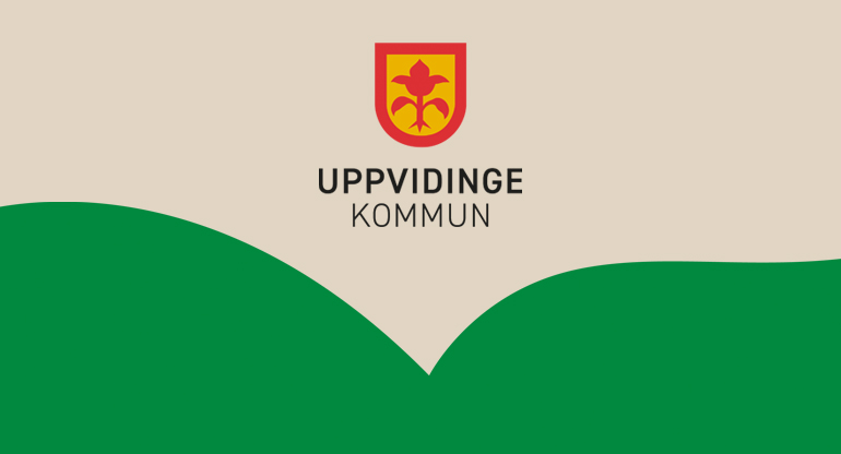 Uppvidinge kommuns logotyp och det gröna grafiska elementet.
